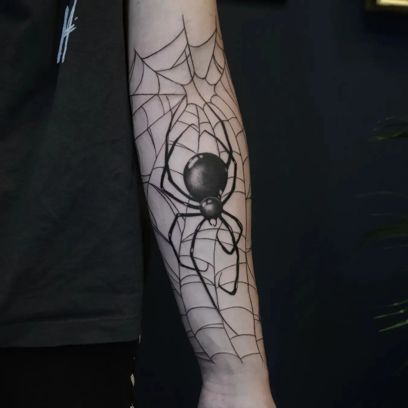 galerie tatuaje top notch tattoo roman - tatuaj alb-negru